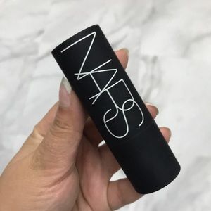 NARS silver factory highlighter